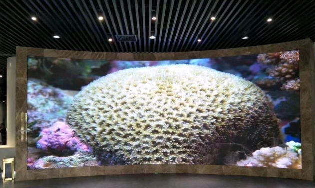 鑲嵌式LED顯示屏.png 鑲嵌式LED顯示屏.png