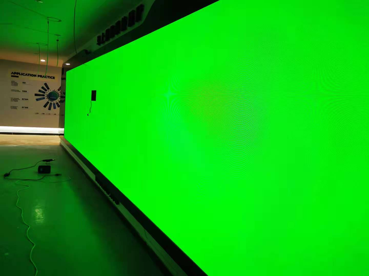 LED電子顯示屏.jpg LED電子顯示屏.jpg